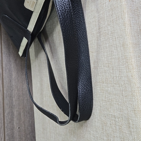 Fossil Black and White Pebble Leather Tote Shoulder Bag - Picture 5 of 14